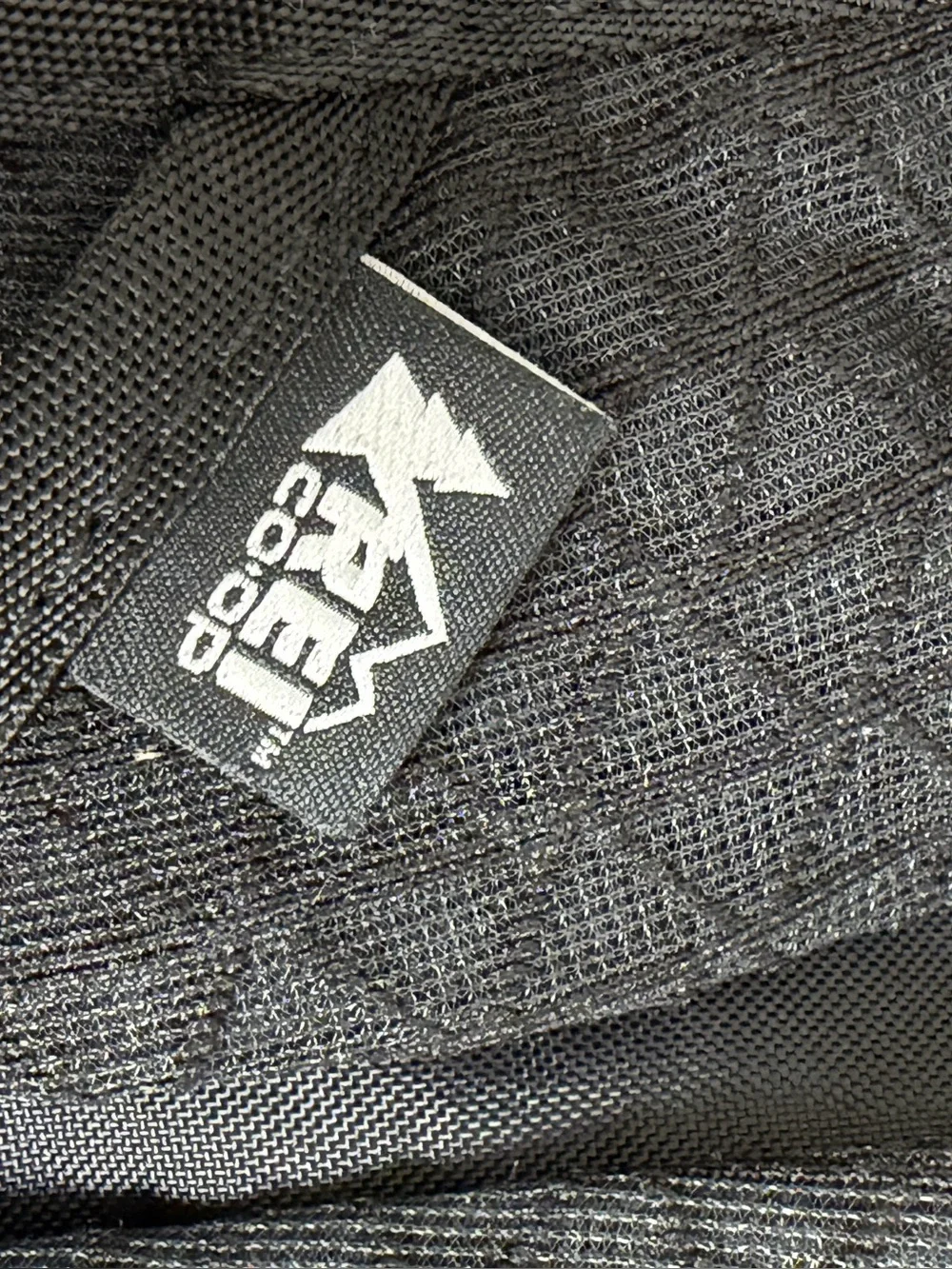 REI Co-op Flash 18 Backpack 18L Black Ultralight Hiking Daypack Packable